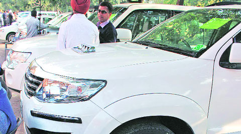 Punjab Motor Vehicles Rules: Punjab Cabinet led by Captain Amarinder Singh approved charging process fee for new model of a motor vehicle registration and on electric vechile. 